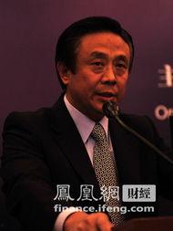 王小康背景,从草根逆袭到商业巨头的传奇人生