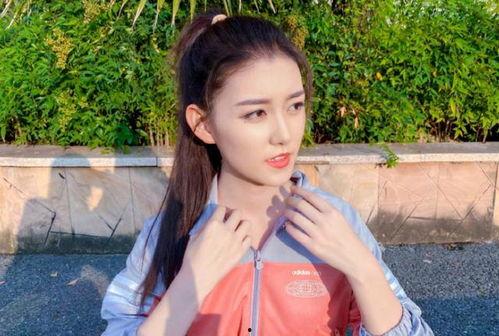 蒋依依现在的照片,演绎校园女神风采